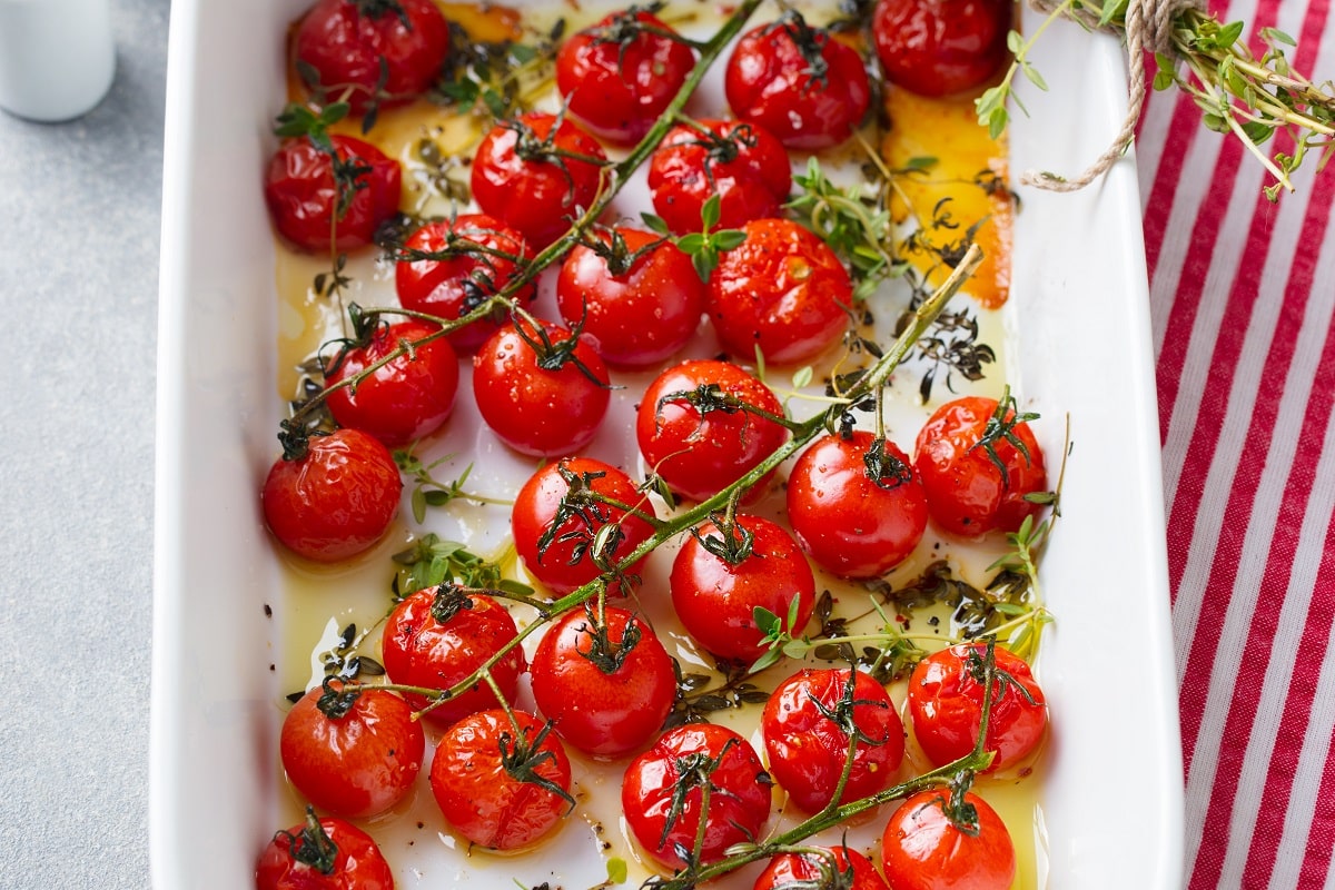 Roasted Cherry Tomatoes with Toasted Bread